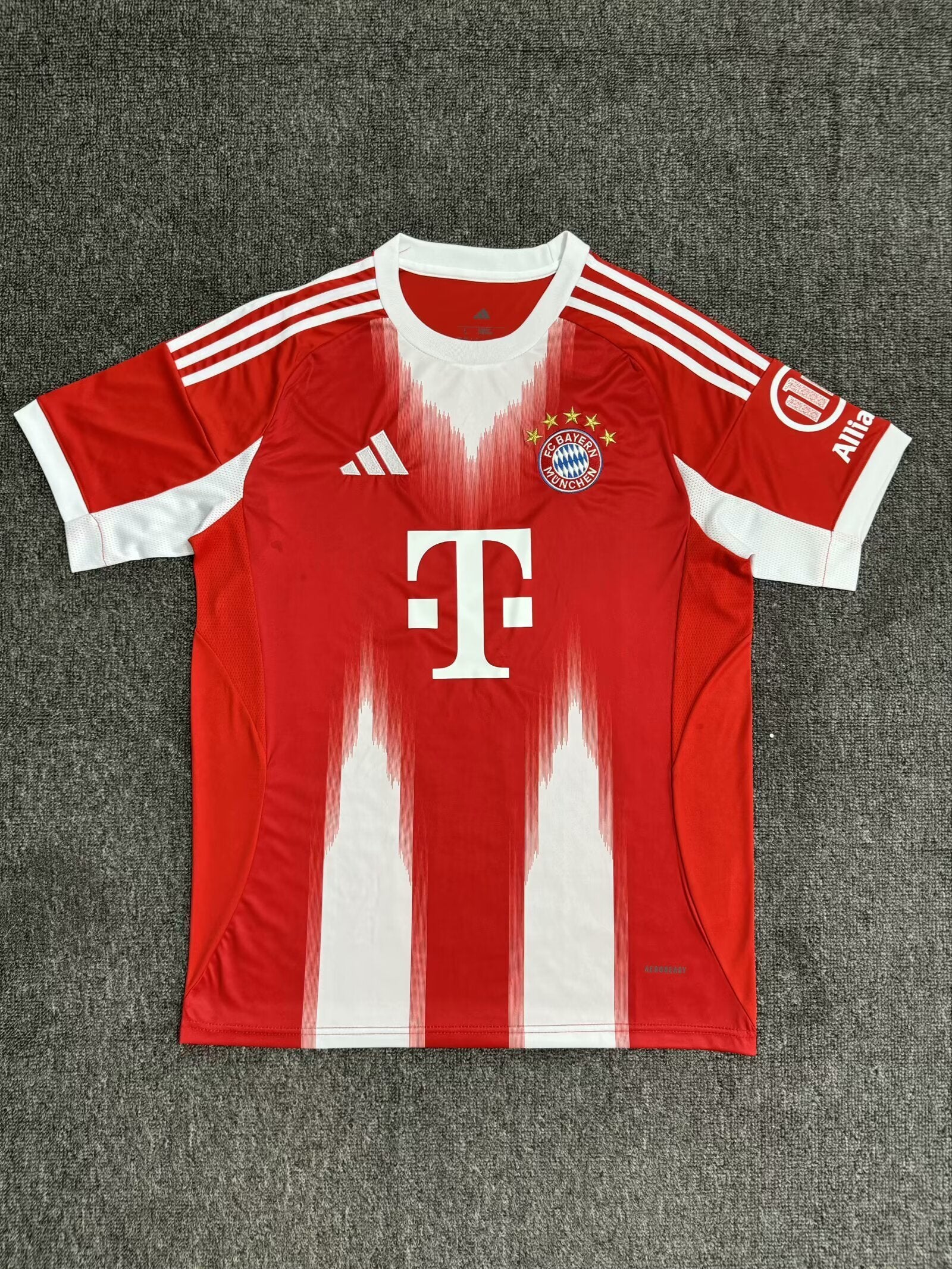 Bayern Munich Home Kit 2025/2026
