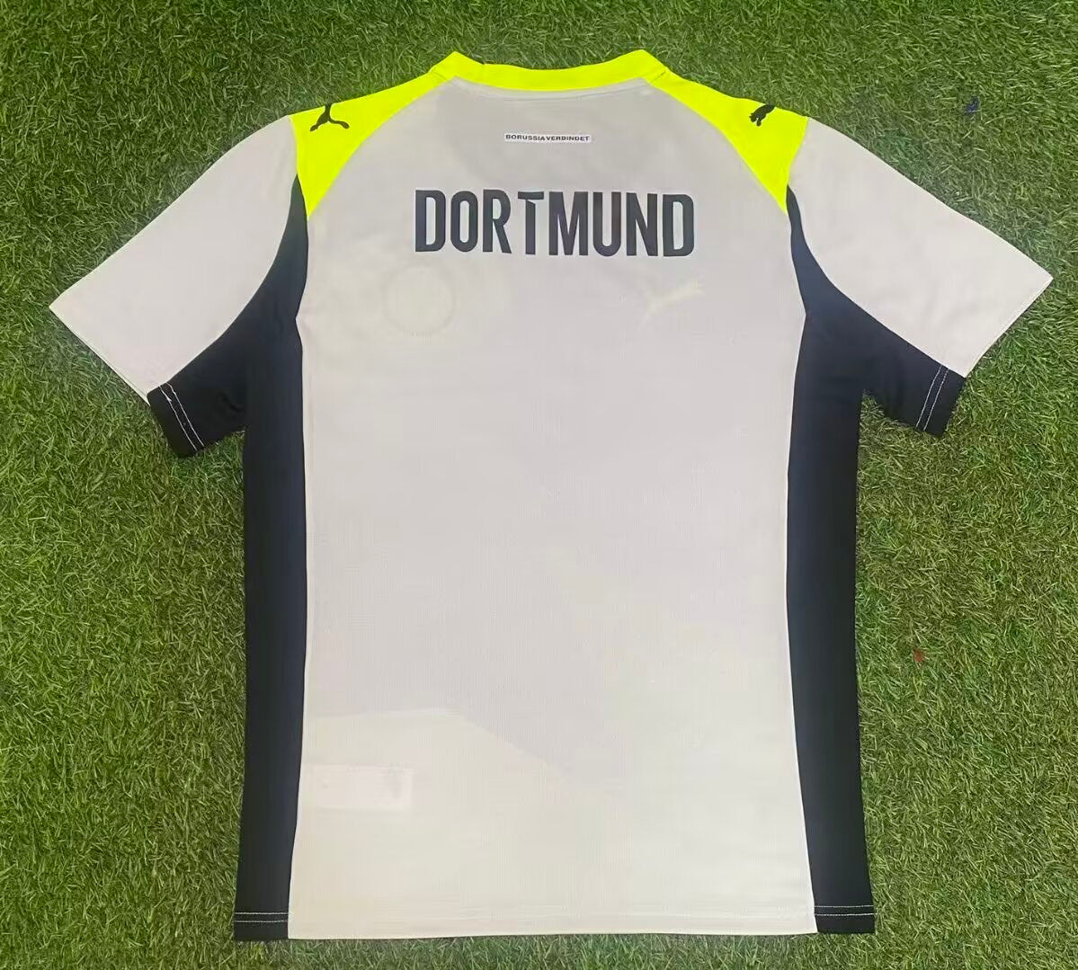 Borussia Dortmund Away Kit 2025/2026