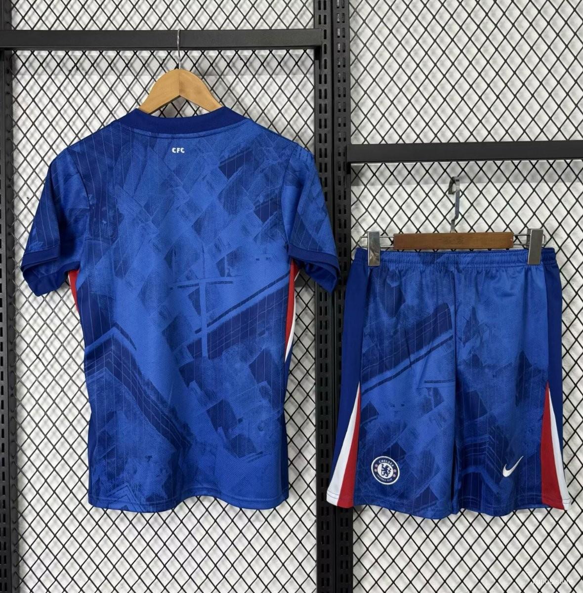 Chelsea Home Kids Kit 2025/2026